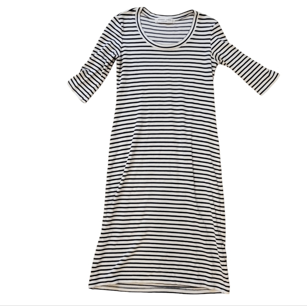 Striped Navy and White Sheath Dress - Casual Women’s Dress - Picture 3 of 10